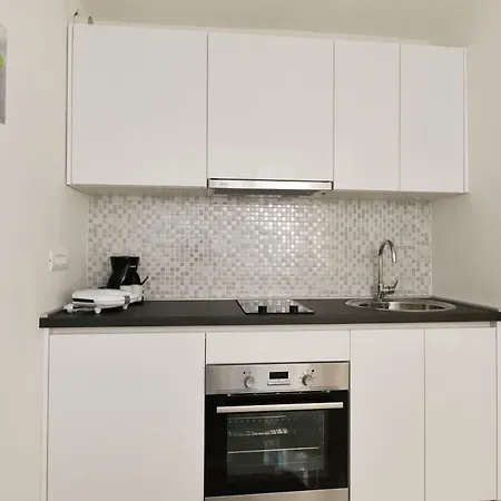 Sunset Gold Apartment